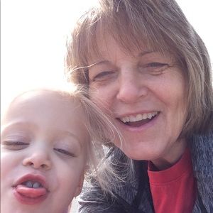 Meet your Posher, Deborah